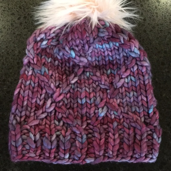 Hand Knit Merino Wool Beanie Hat With Faux Fur Pom main image 11